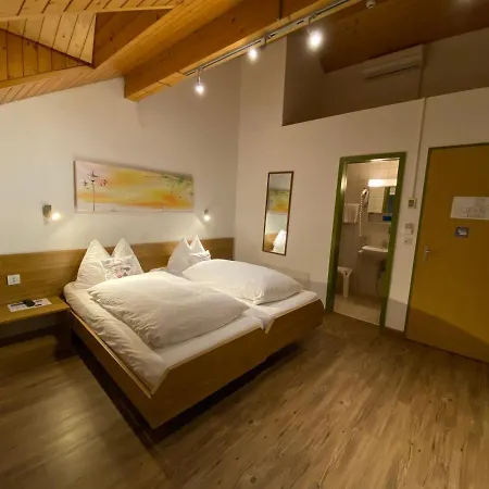 Toscana Hotel 3*