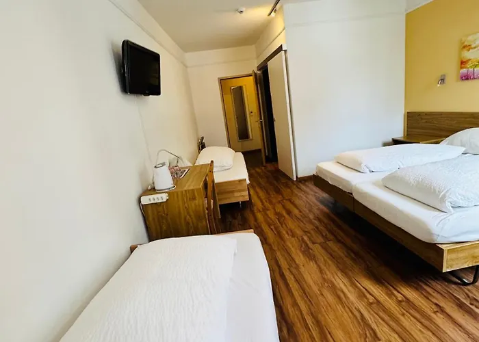 Hotel Toscana 3*